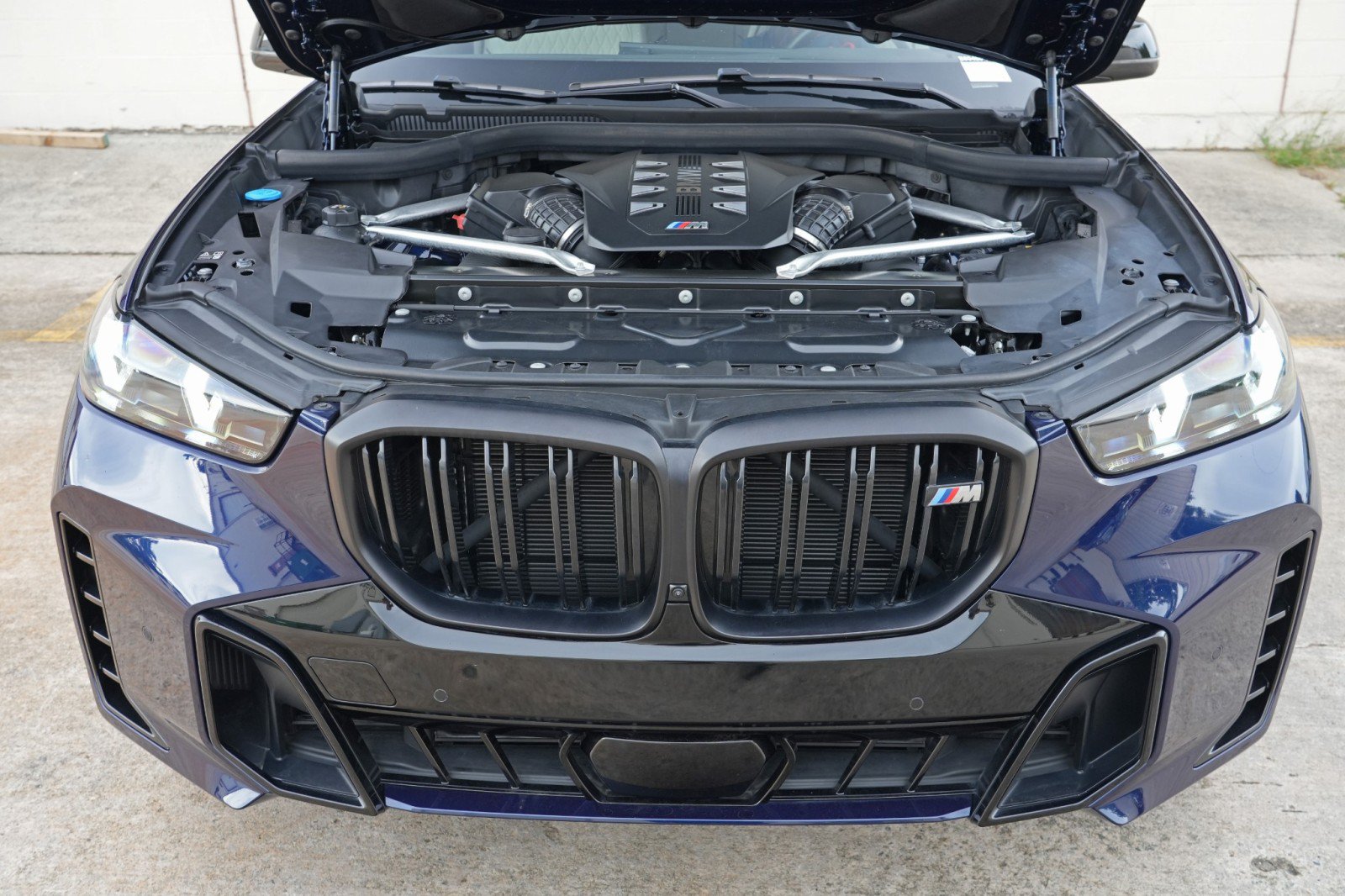 Used 2024 BMW X5 M60i w/ Executive Package AWD/4WD image 8