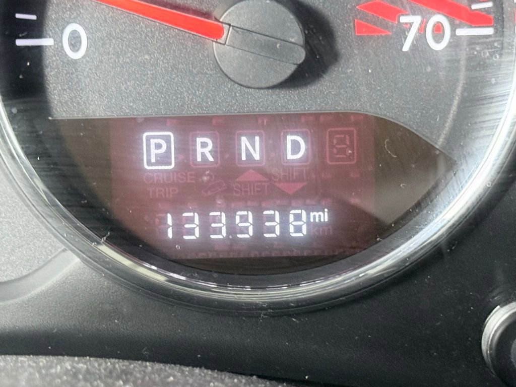 Used 2016 Jeep Wrangler Unlimited Rubicon image 16