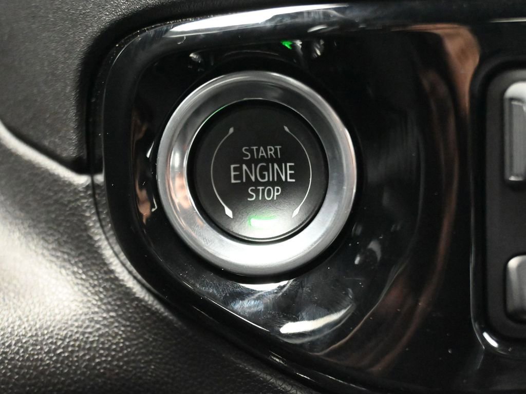 Used 2024 Chevrolet Silverado 1500 LTZ image 22