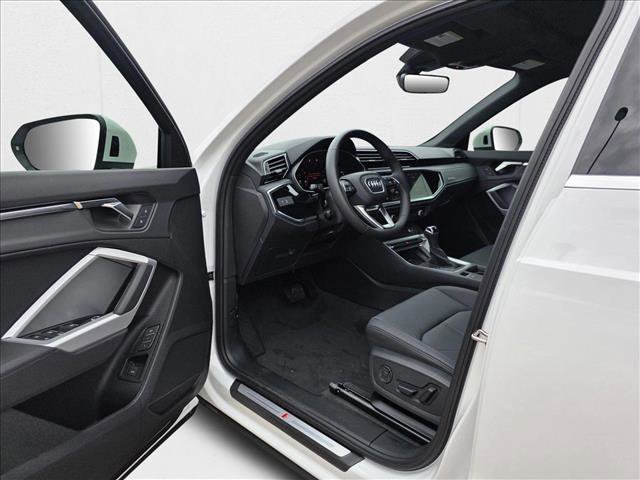 New 2025 Audi Q3 2.0T Premium w/ Convenience Package image 13