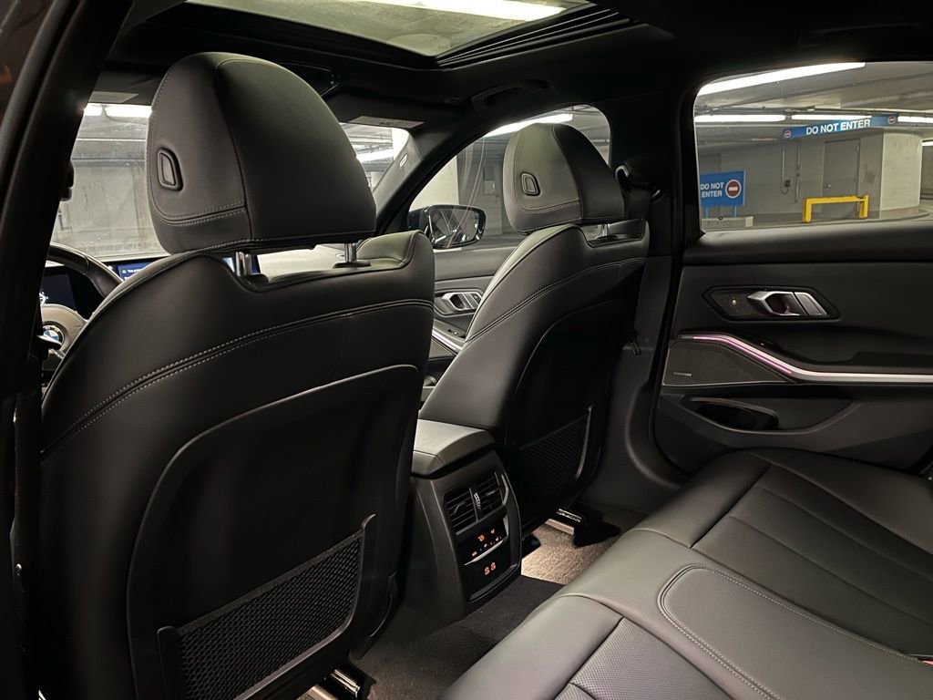 Used 2023 BMW 330i xDrive Sedan w/ M Sport Package image 22