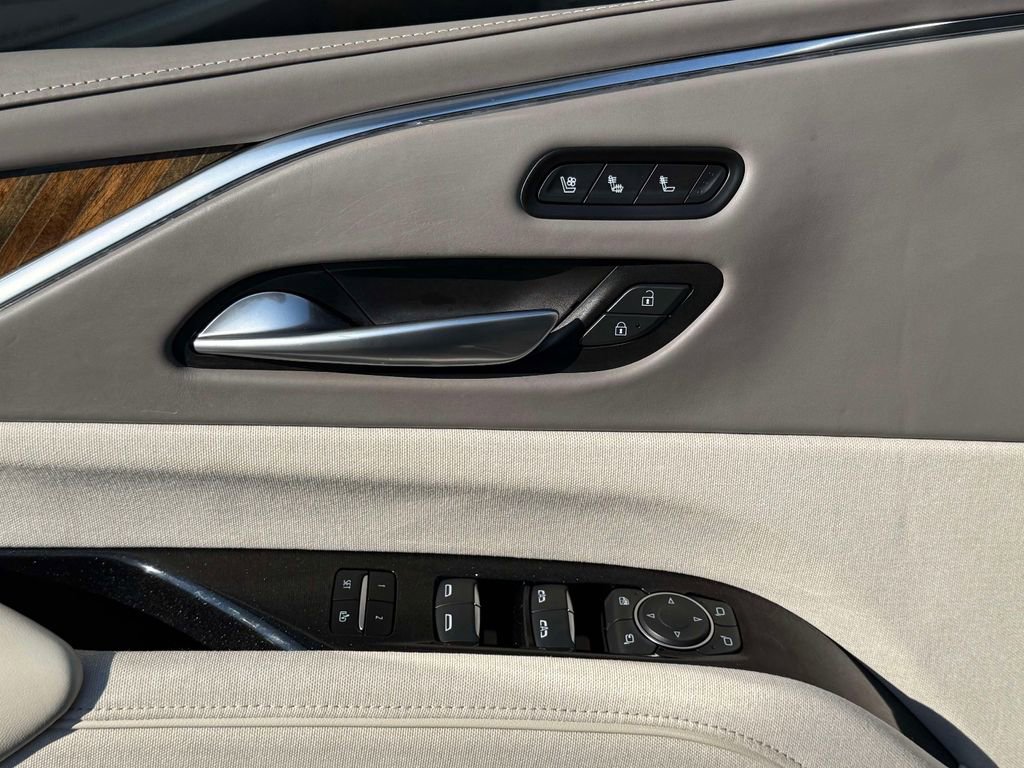 Used 2023 Cadillac Escalade Sport Platinum image 22