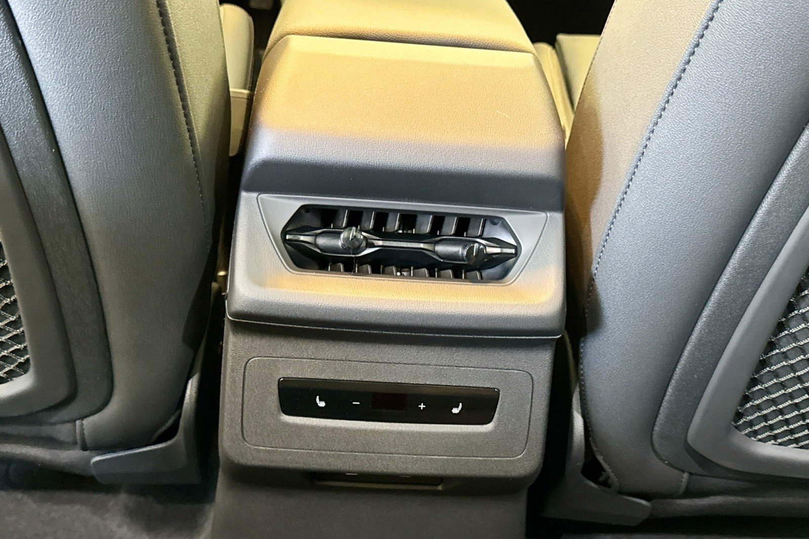 New 2027 Audi Q6 e-tron Premium Plus AWD/4WD image 22