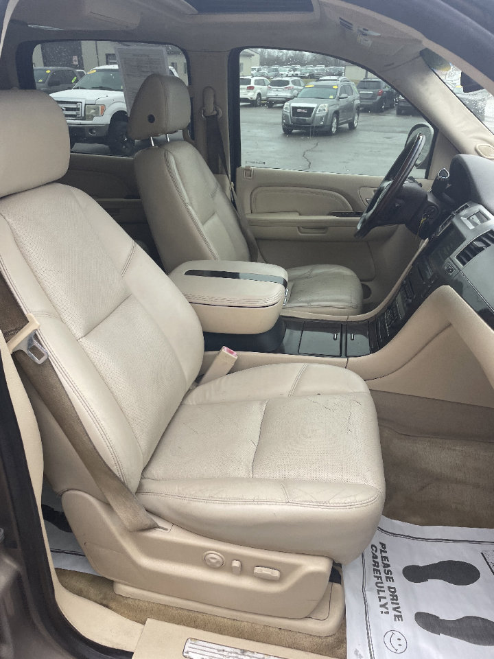 Used 2007 Cadillac Escalade ESV ESV w/ Information Package image 11