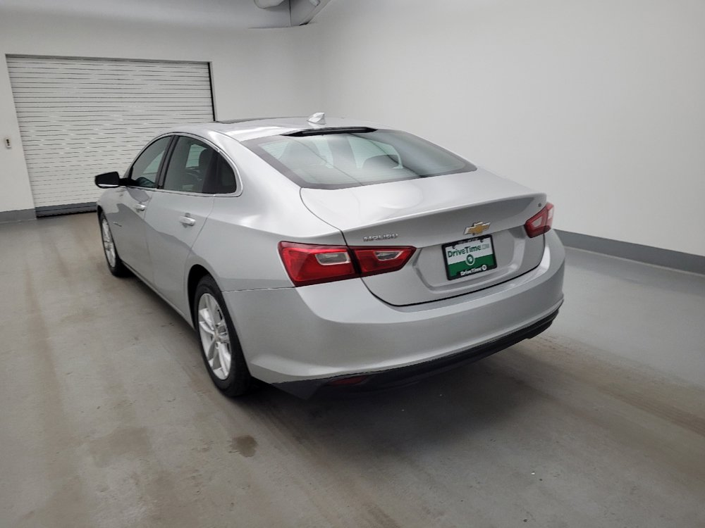 Used 2018 Chevrolet Malibu LT FWD image 5
