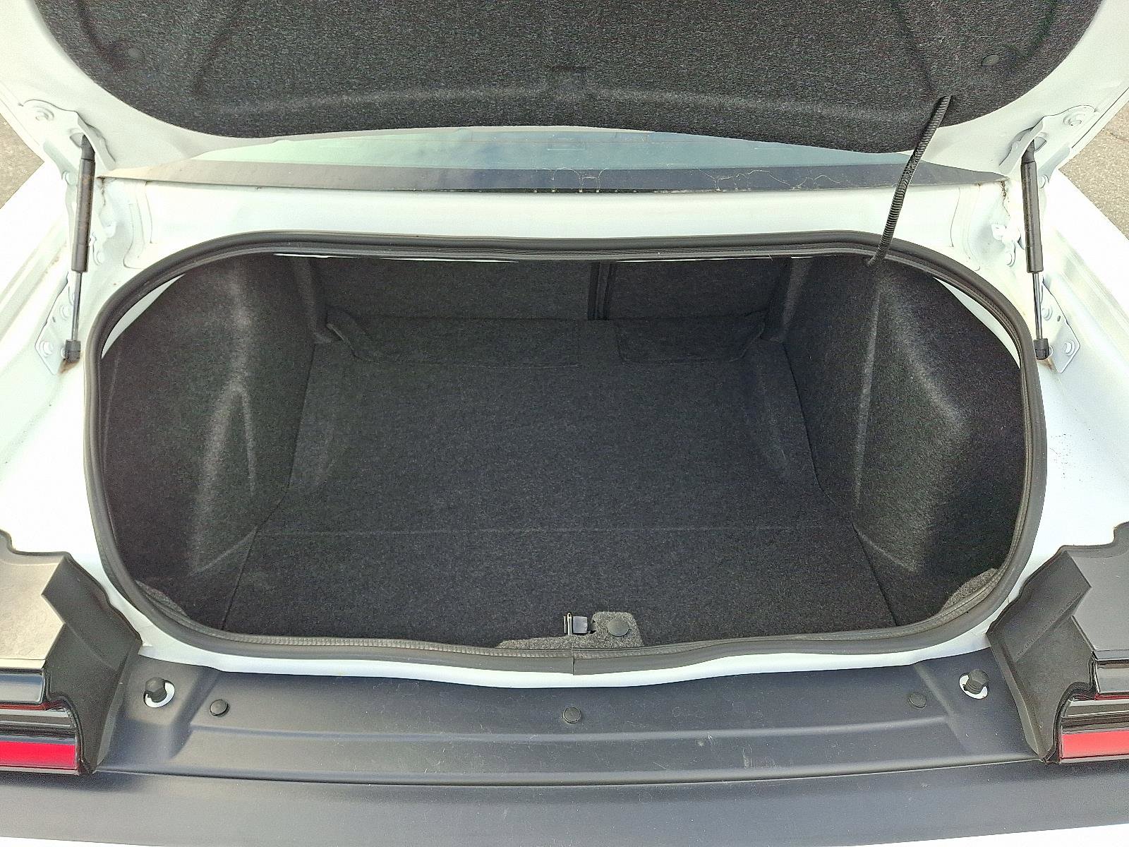 Certified 2023 Dodge Challenger R/T w/ Plus Package image 28