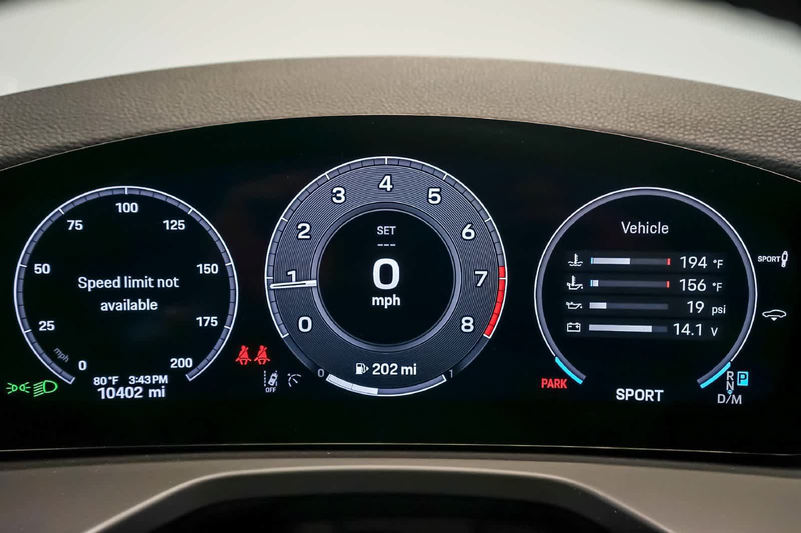 Certified 2025 Porsche Panamera RWD image 28