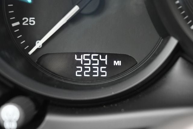 Used 2026 Porsche Macan AWD/4WD image 46