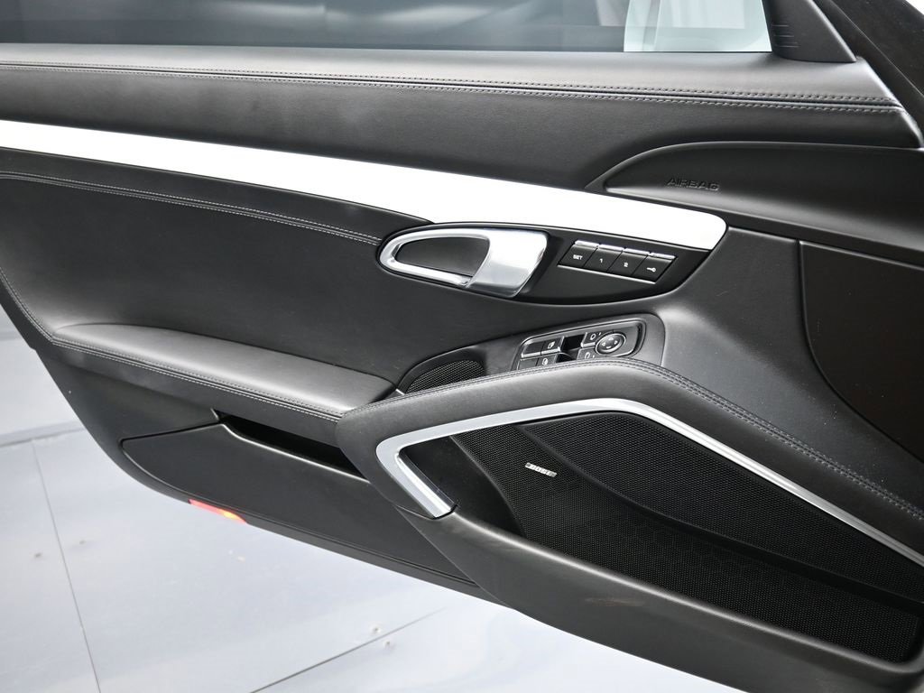 Used 2017 Porsche 911 Carrera GTS image 23