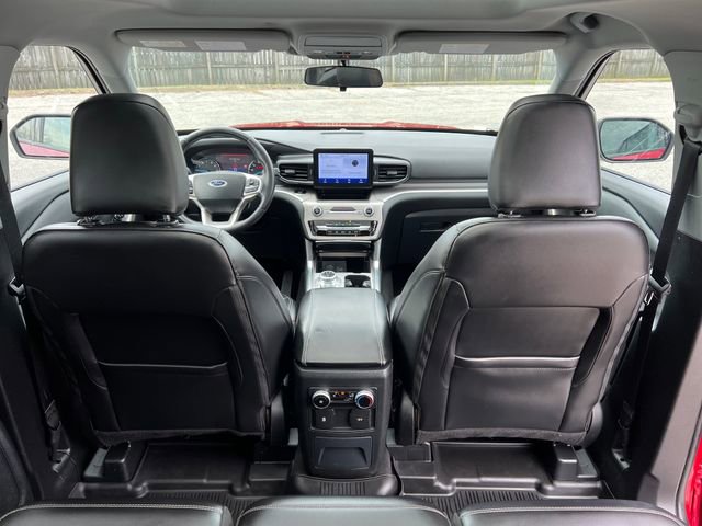 Used 2023 Ford Explorer XLT w/ Equipment Group 202A image 36