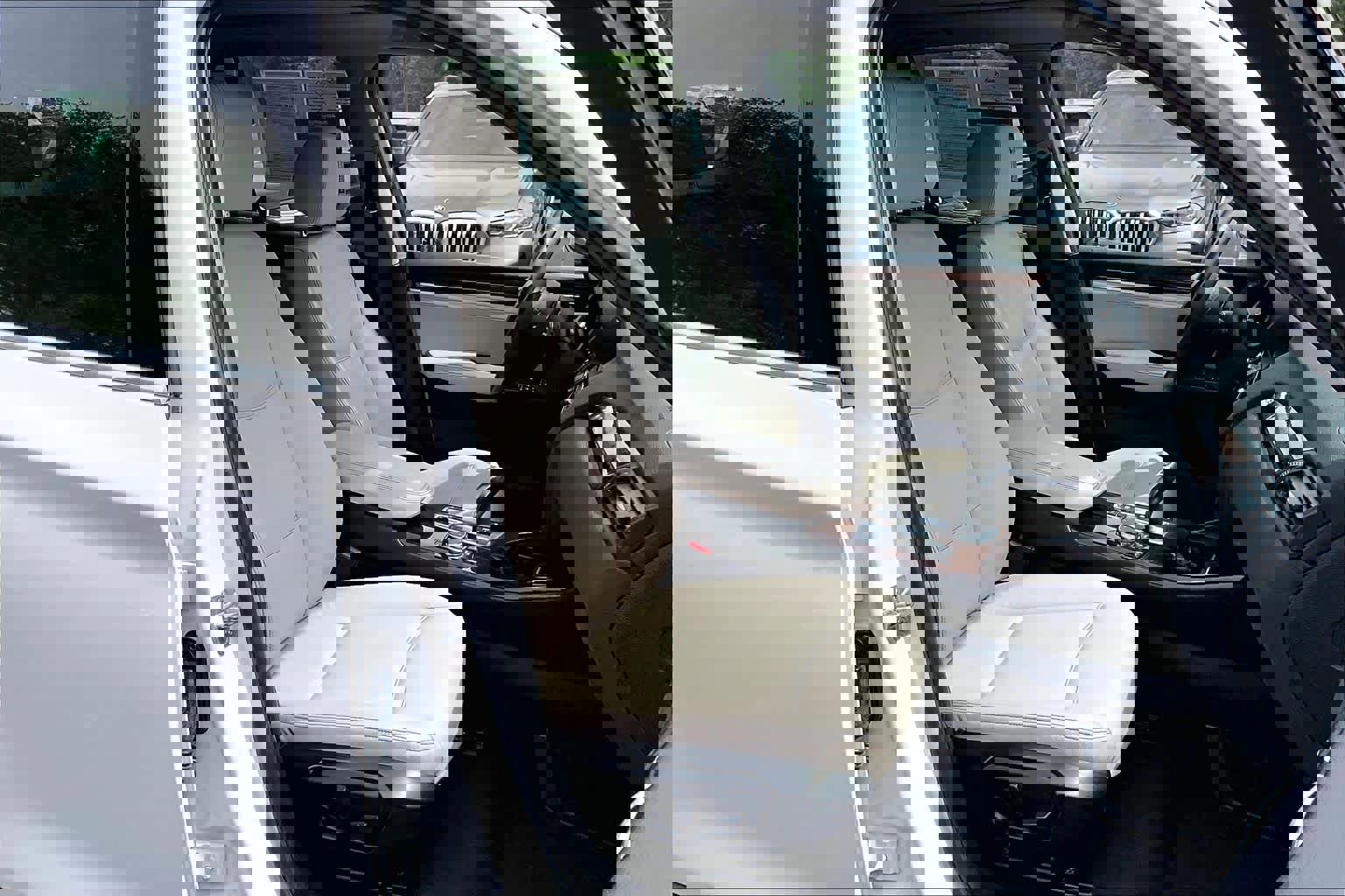 Used 2016 BMW X3 xDrive28i image 9