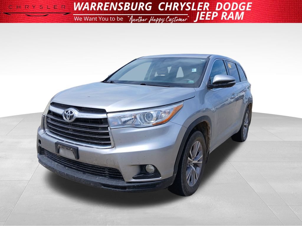 Used 2016 Toyota Highlander Plus AWD/4WD image 8