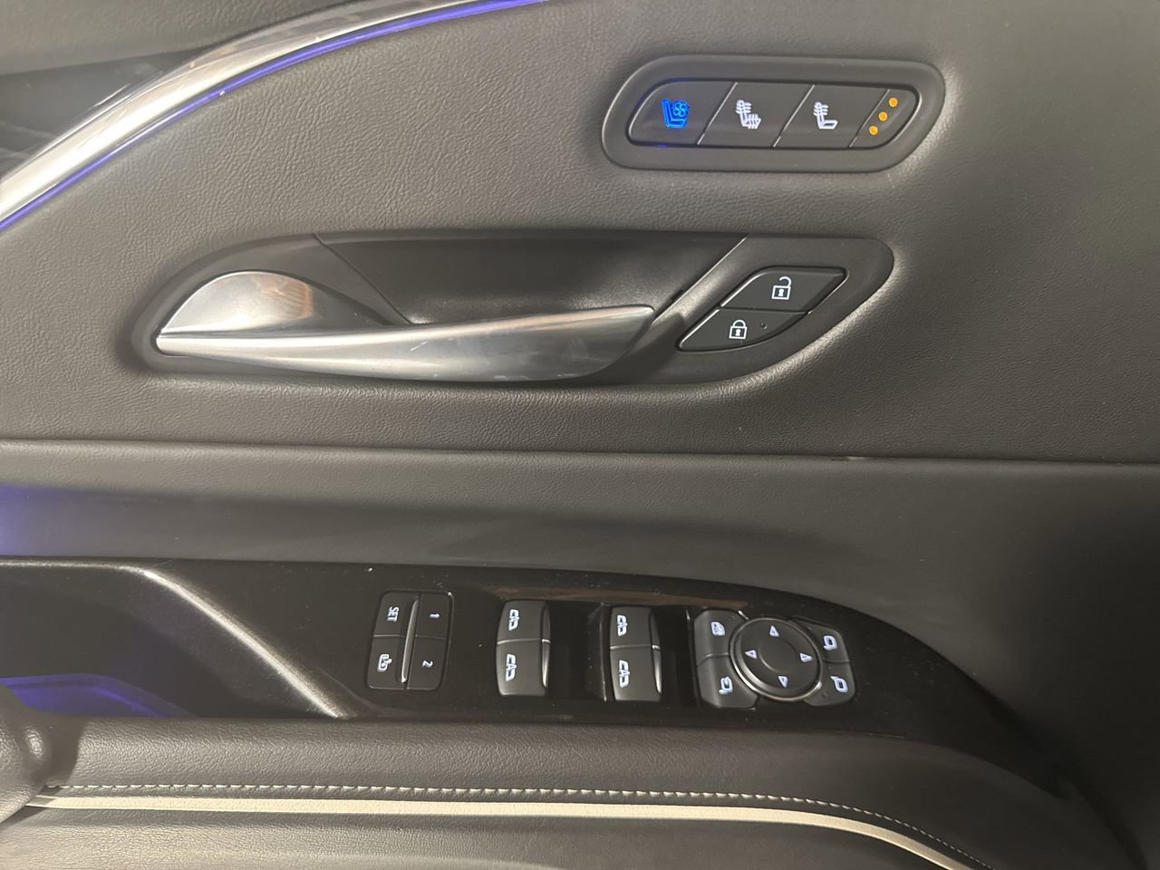 Used 2024 Cadillac Escalade Sport image 20