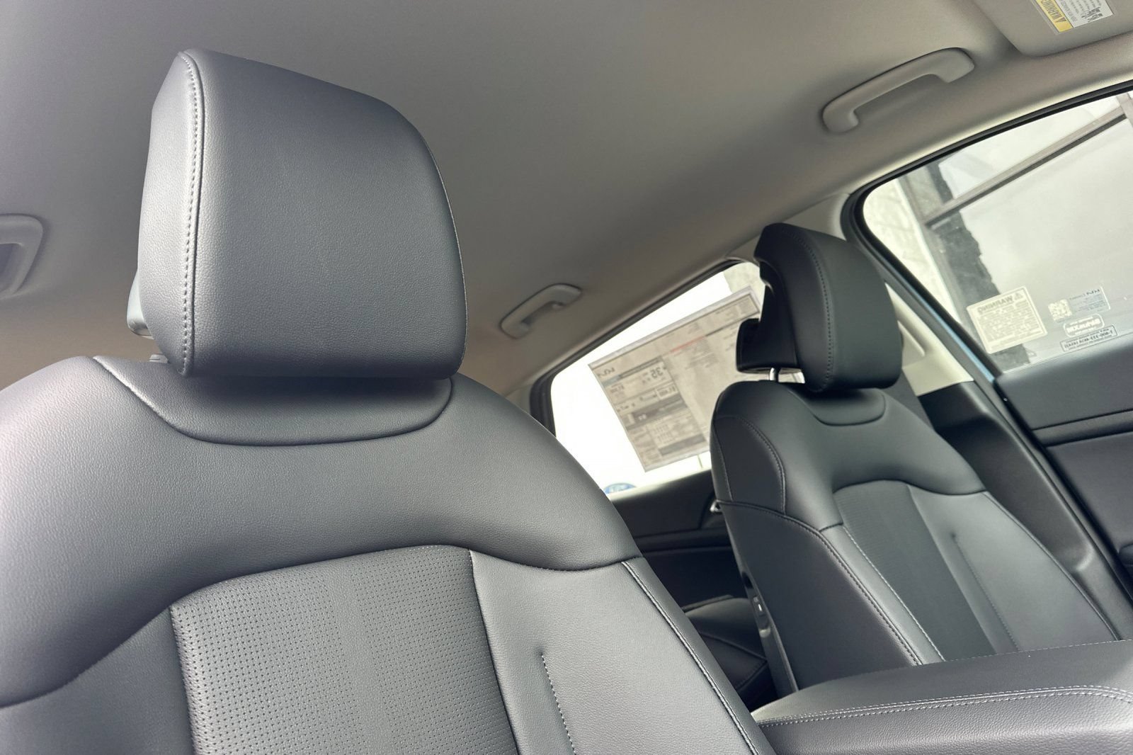 New 2026 Kia Sportage EX AWD/4WD image 17
