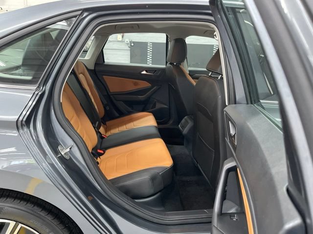 Certified 2023 Volkswagen Jetta SEL FWD image 10