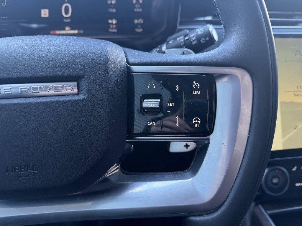 Certified 2023 Land Rover Range Rover SE image 18