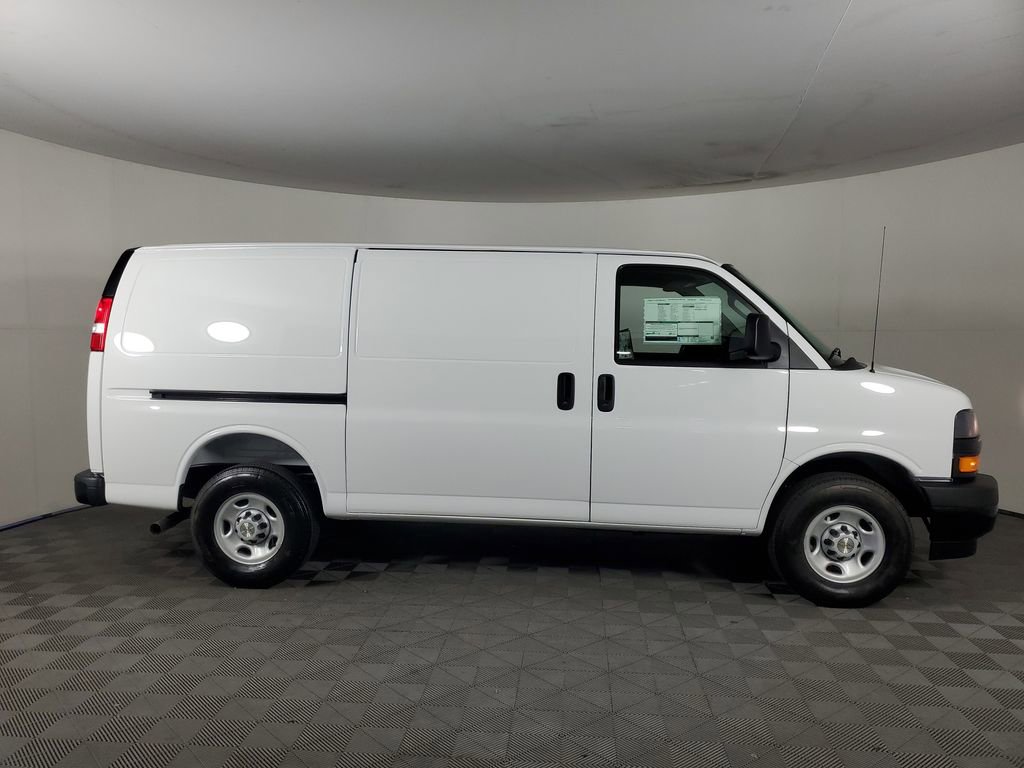 New 2026 Chevrolet Express 2500 w/ Driver Convenience Package image 2