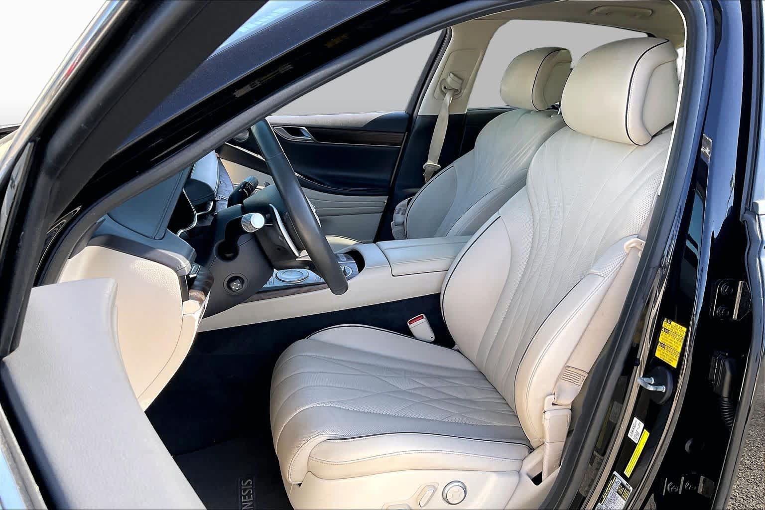 Used 2021 Genesis G80 3.5T RWD image 8