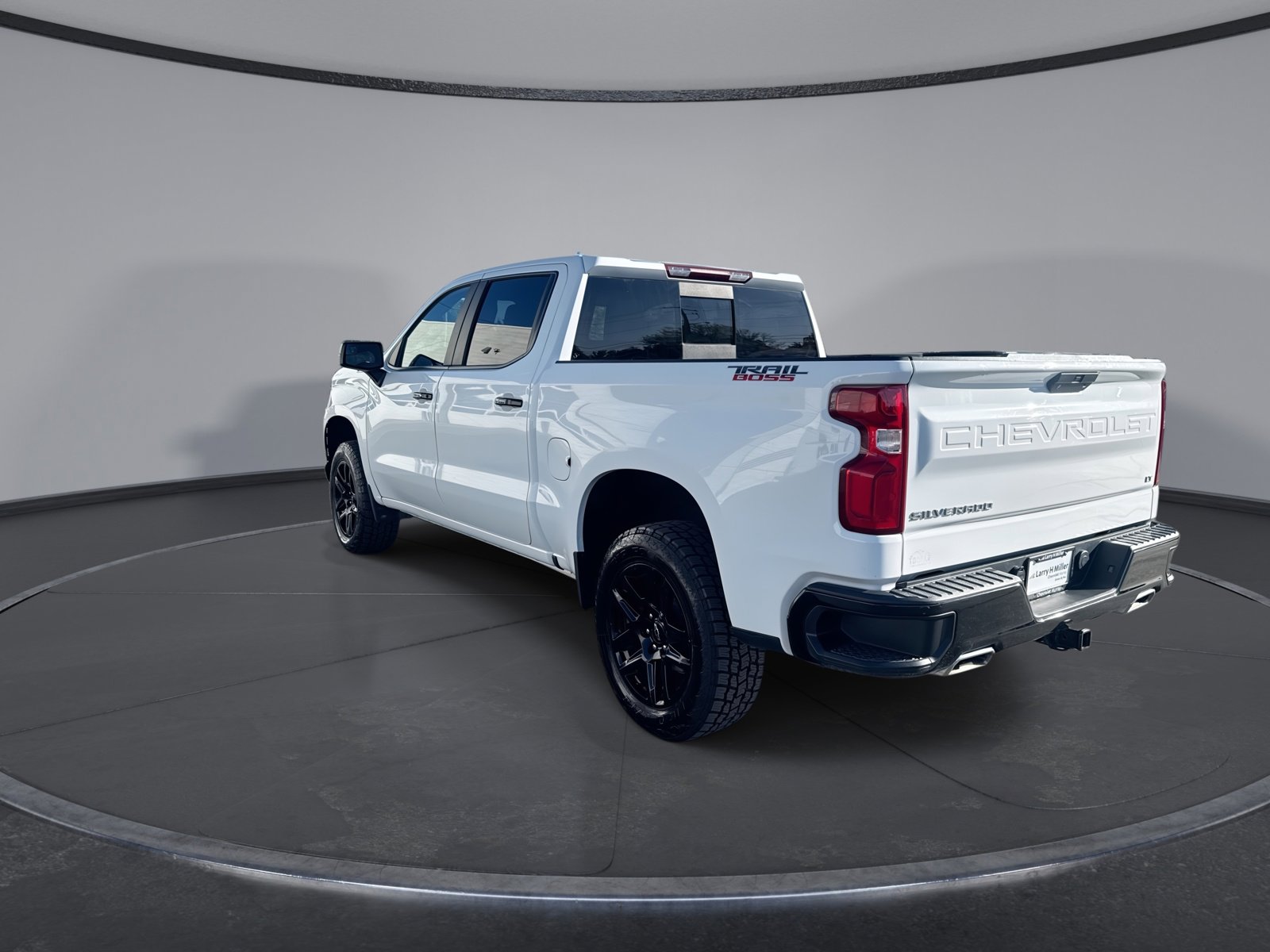 Used 2022 Chevrolet Silverado 1500 LT Trail Boss w/ Convenience Package II AWD/4WD image 11