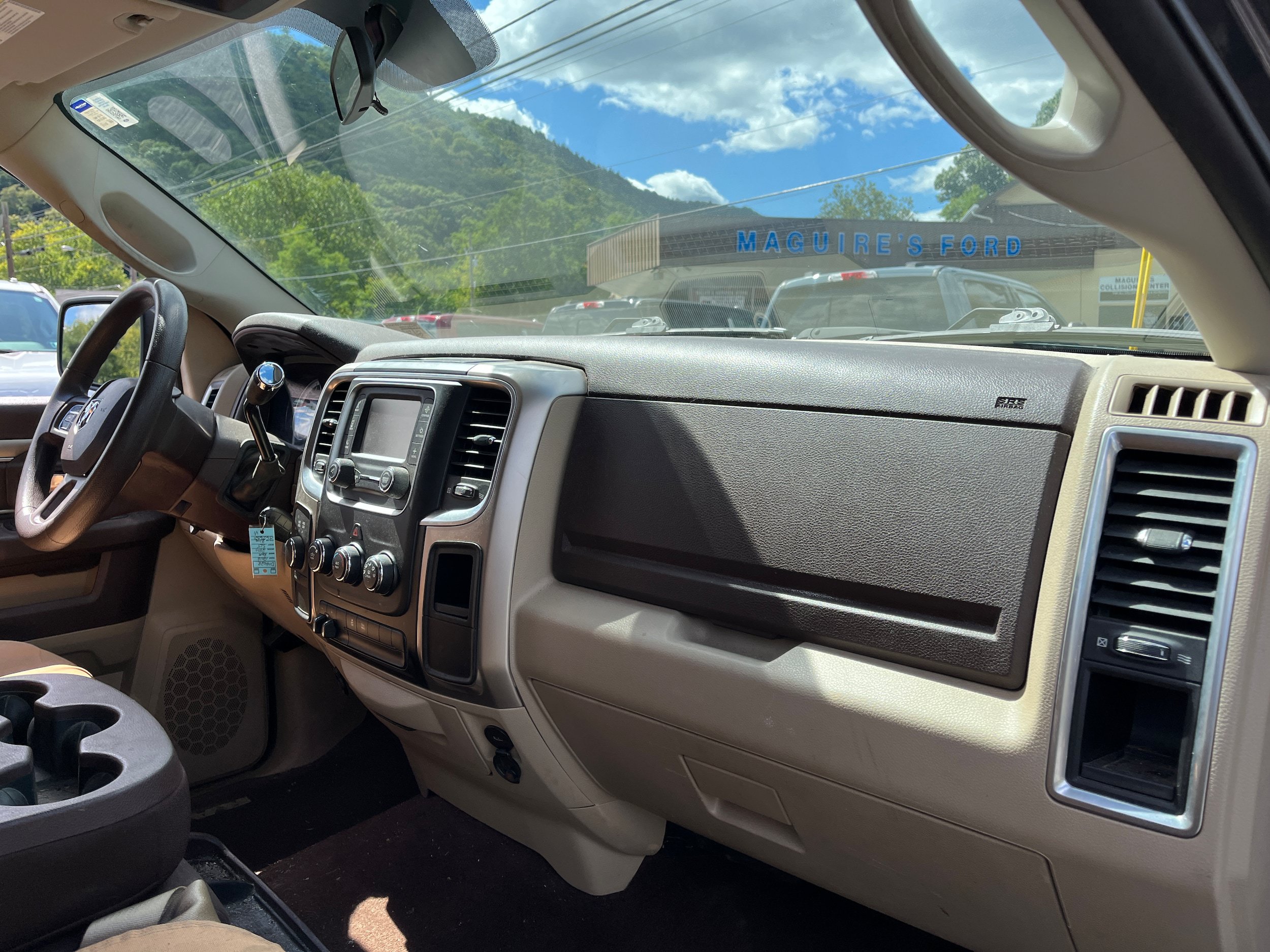 Used 2018 RAM 2500 SLT AWD/4WD image 8