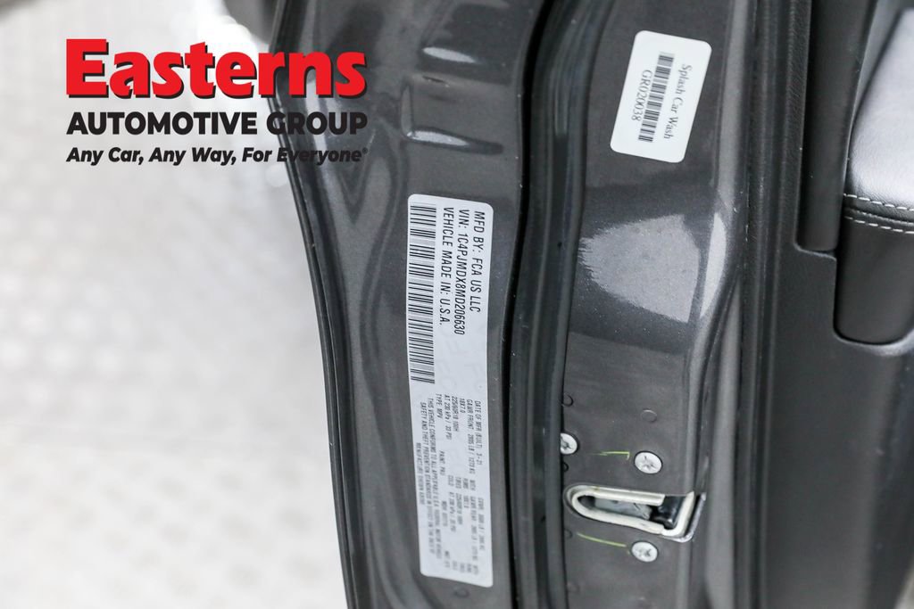 Used 2021 Jeep Cherokee Limited image 33