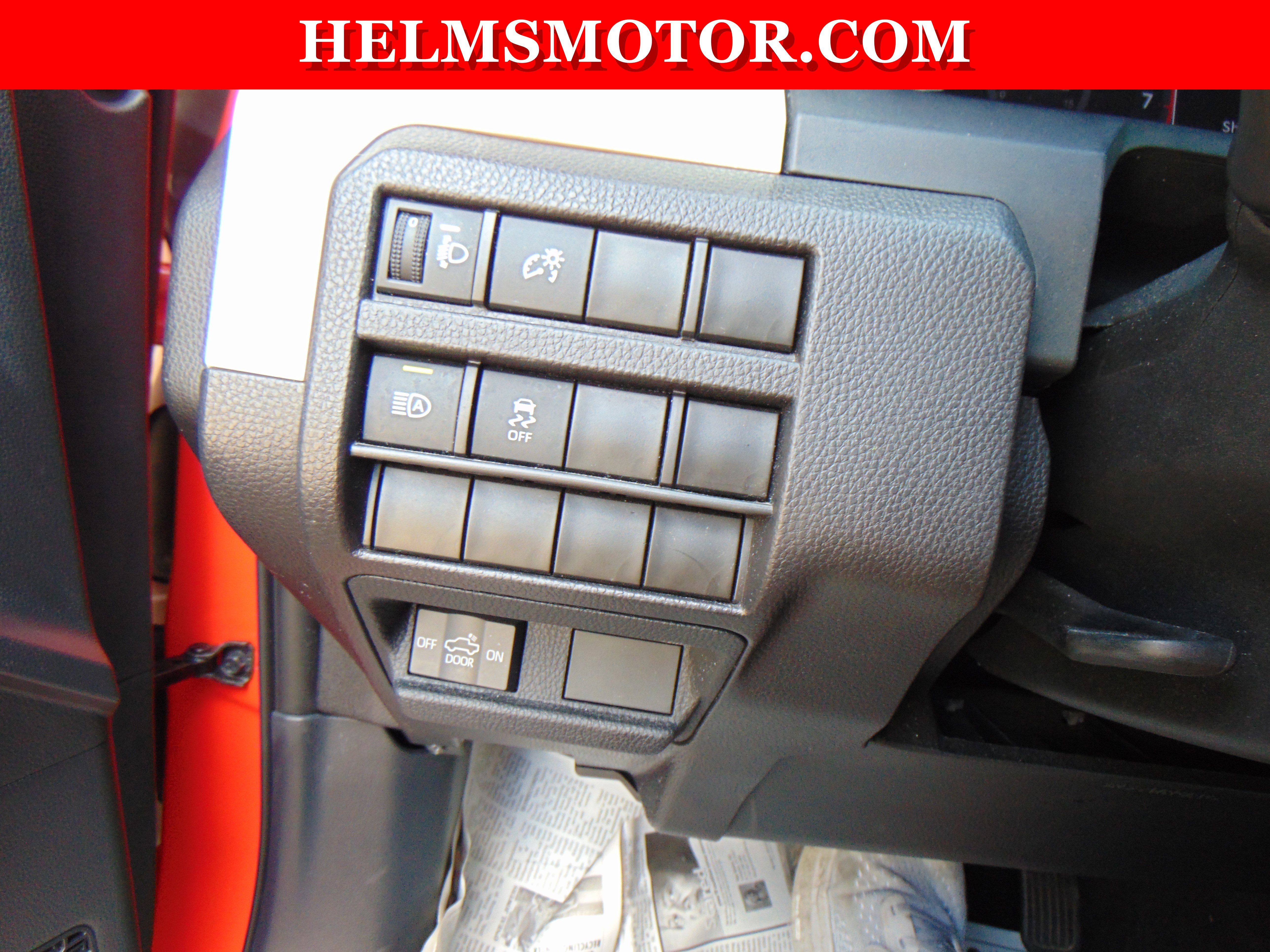 Used 2024 Toyota Tacoma TRD Off-Road image 18