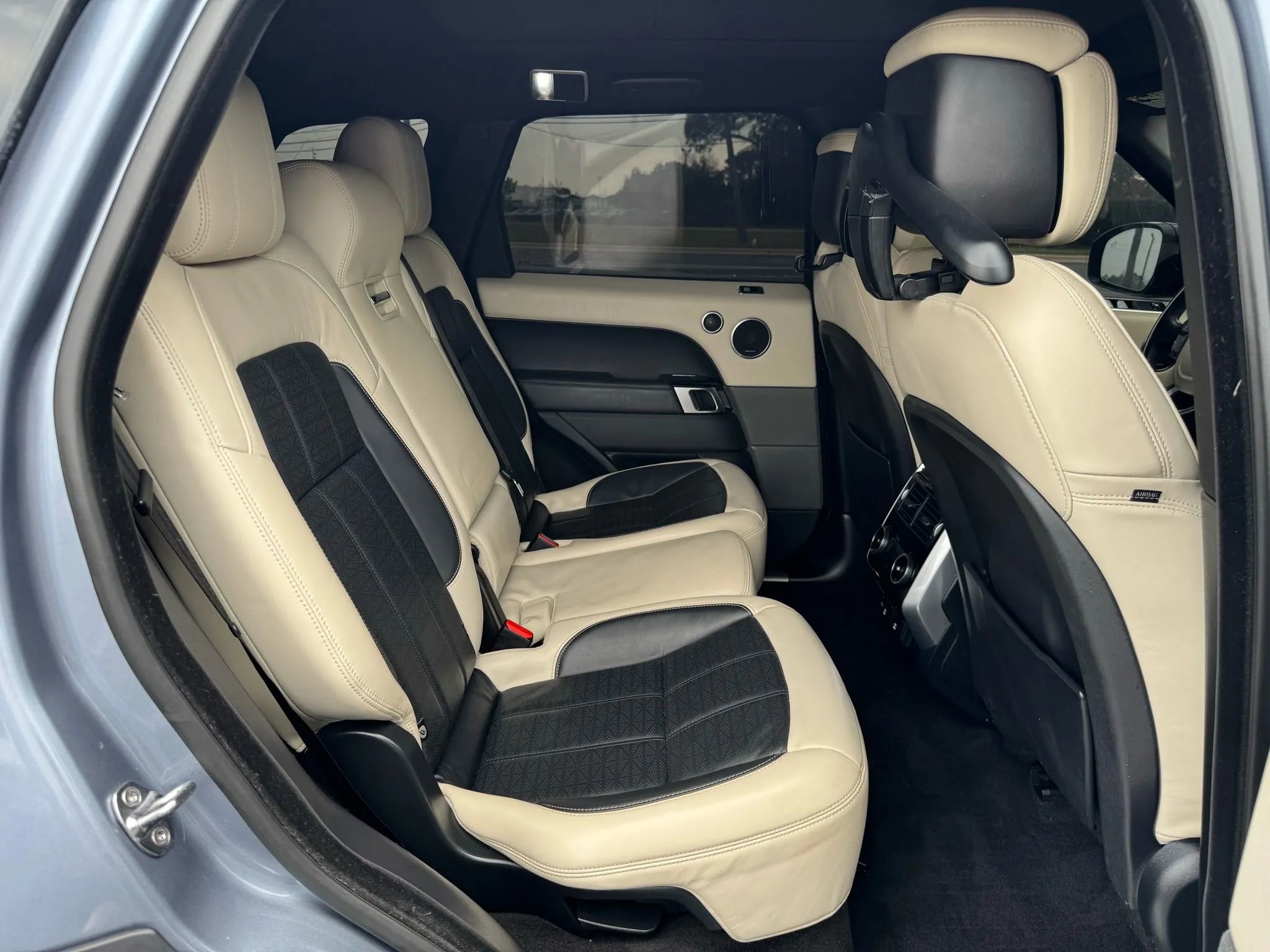 Used 2019 Land Rover Range Rover Sport HSE Dynamic AWD/4WD image 21