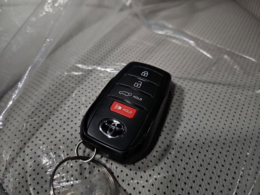 New 2026 Toyota Grand Highlander XLE image 28