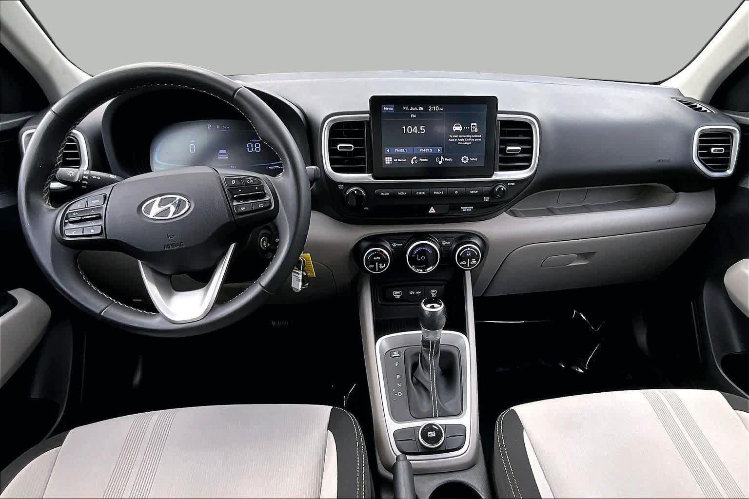 Used 2023 Hyundai Venue SEL w/ Cargo Package FWD image 16