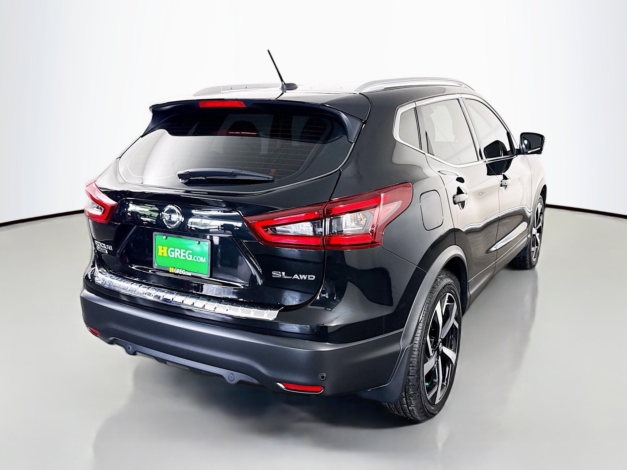 Used 2022 Nissan Rogue Sport SL w/ Premium Package AWD/4WD image 10