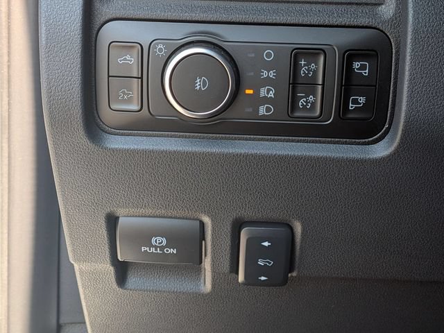 New 2026 Ford F250 Lariat w/ Black Appearance Package AWD/4WD image 30