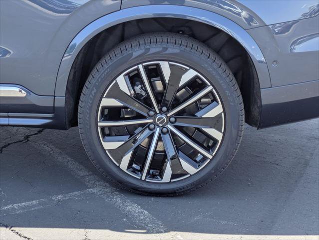 New 2026 Volvo XC90 T8 Ultra w/ Protection Package Premier AWD/4WD image 5