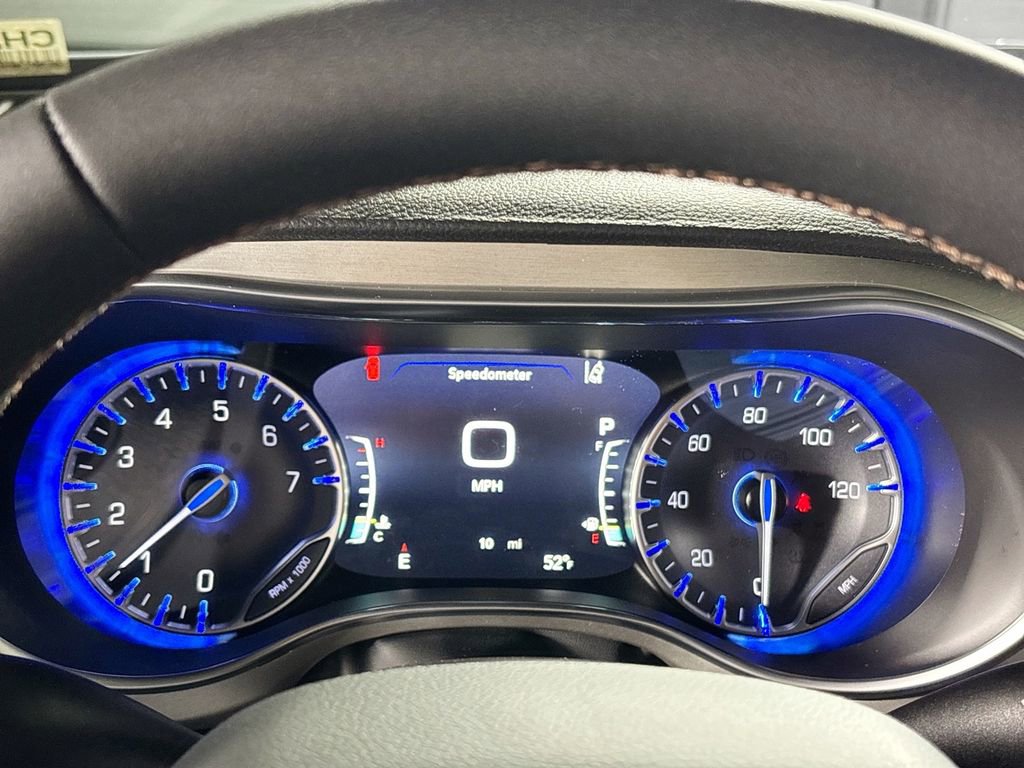 New 2026 Chrysler Pacifica Pinnacle image 14