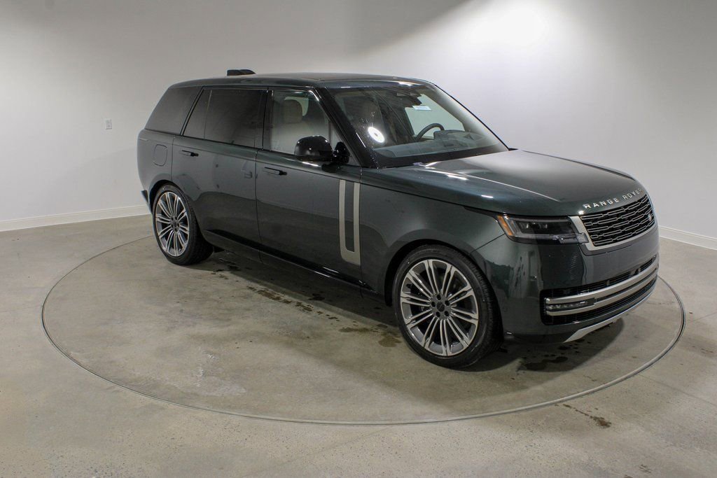 New 2026 Land Rover Range Rover Long Wheelbase SE image 7