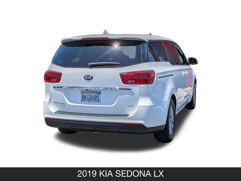 Used 2019 Kia Sedona LX FWD image 8