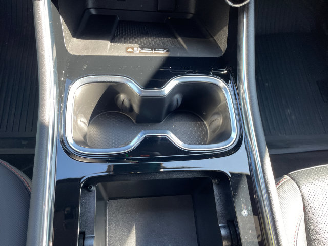 Used 2026 Chevrolet Traverse Z71 w/ LPO, Floor Liner Package AWD/4WD image 37