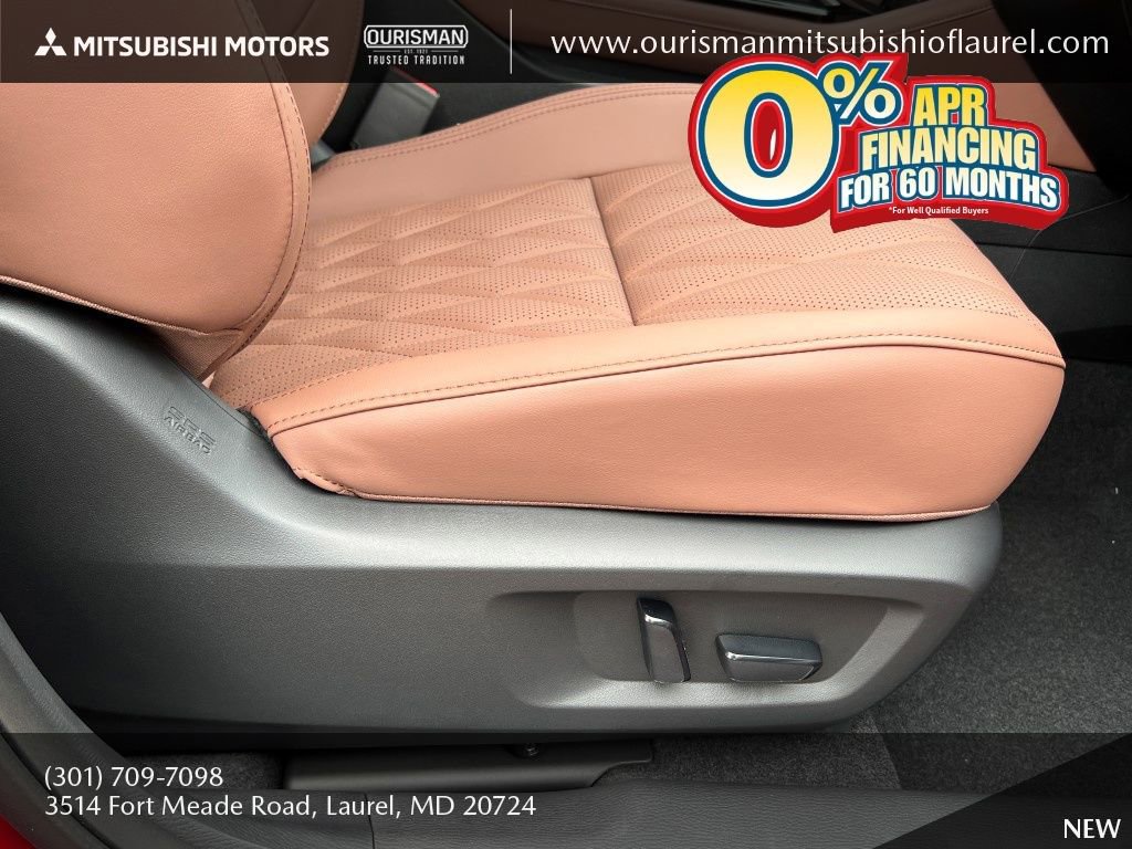New 2025 Mitsubishi Outlander SEL image 9