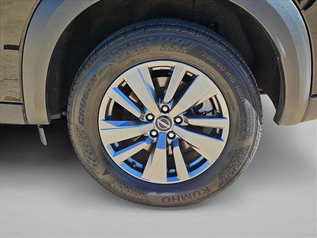 Used 2025 Nissan Pathfinder SV AWD/4WD image 24