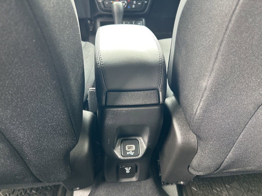Used 2020 Jeep Renegade Altitude image 30