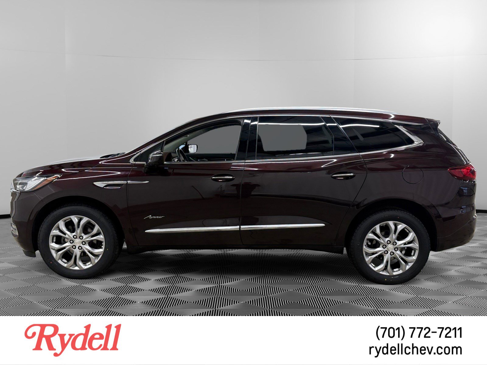 Used 2020 Buick Enclave Avenir w/ Avenir Technology Package image 2