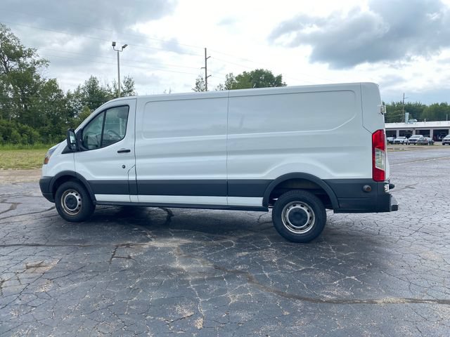 Used 2018 Ford Transit 250 148 Low Roof RWD image 6