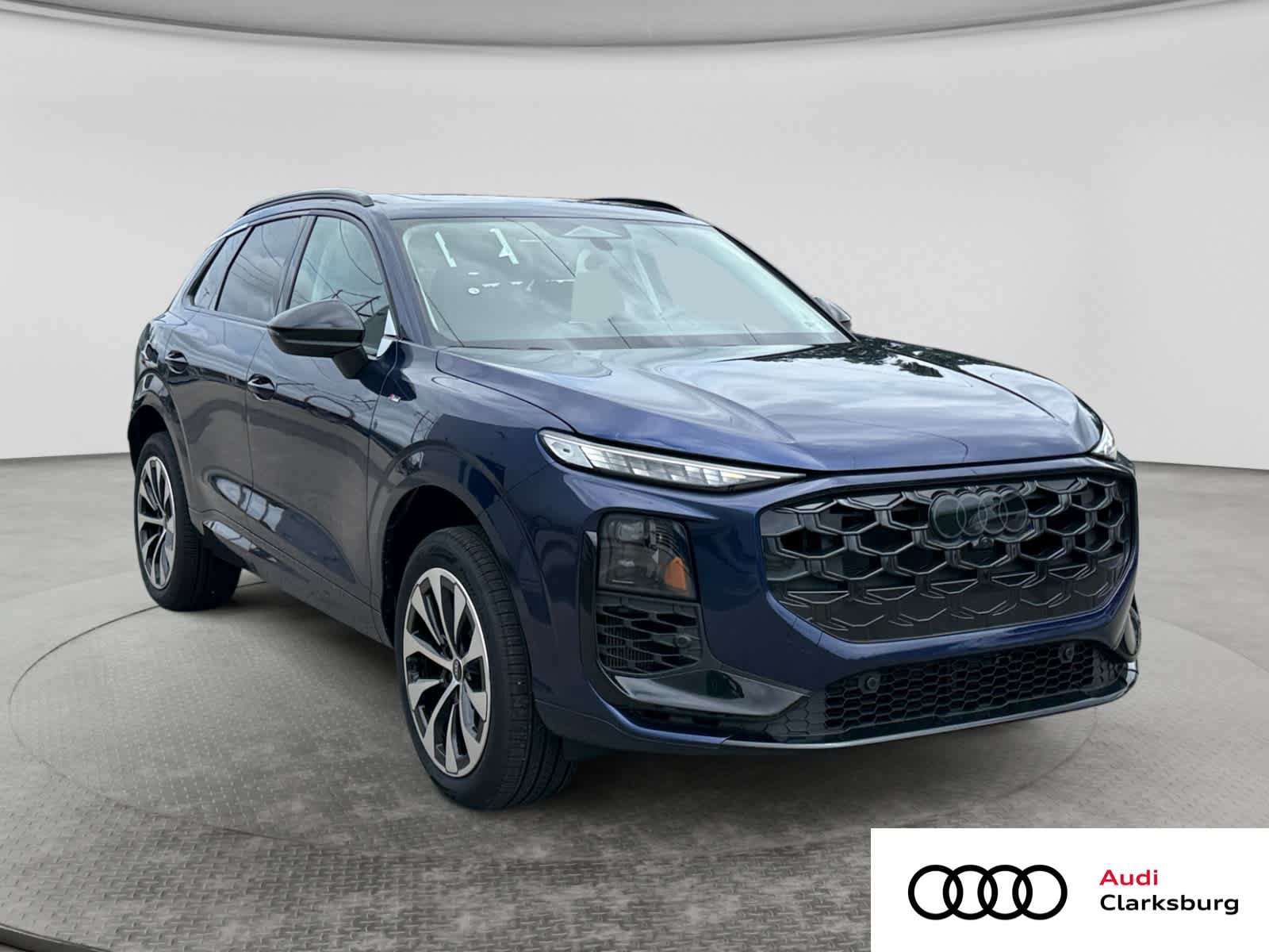 New 2026 Audi Q3 quattro 2.0T AWD/4WD image 3