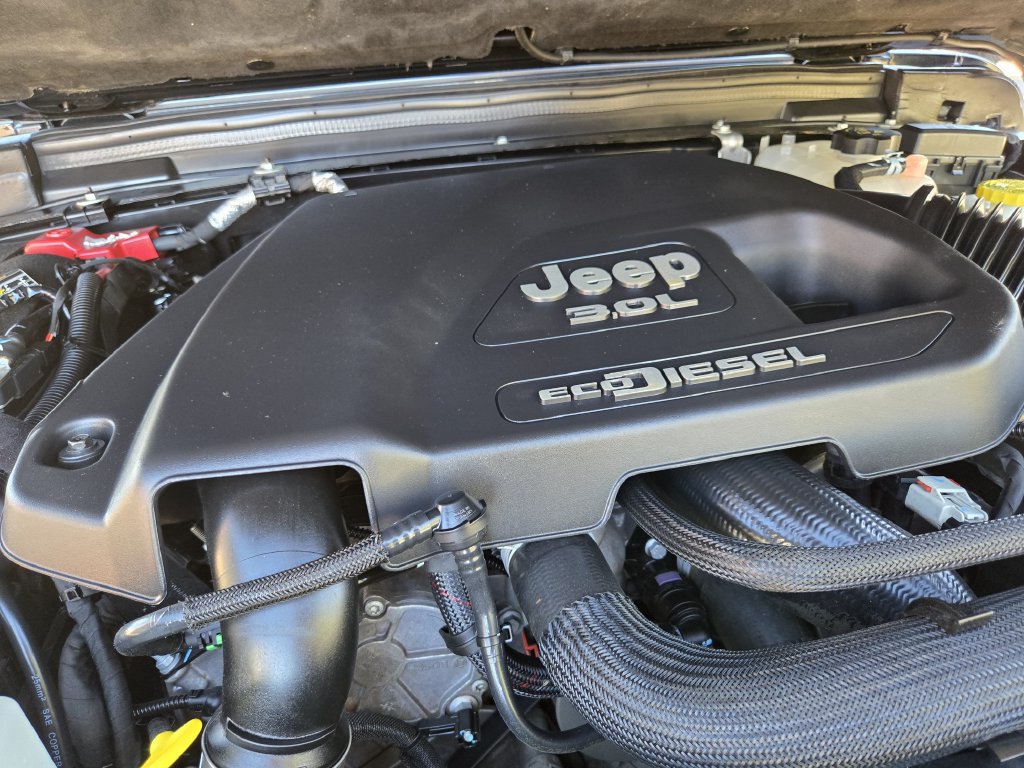 Used 2020 Jeep Wrangler Unlimited Rubicon AWD/4WD image 26