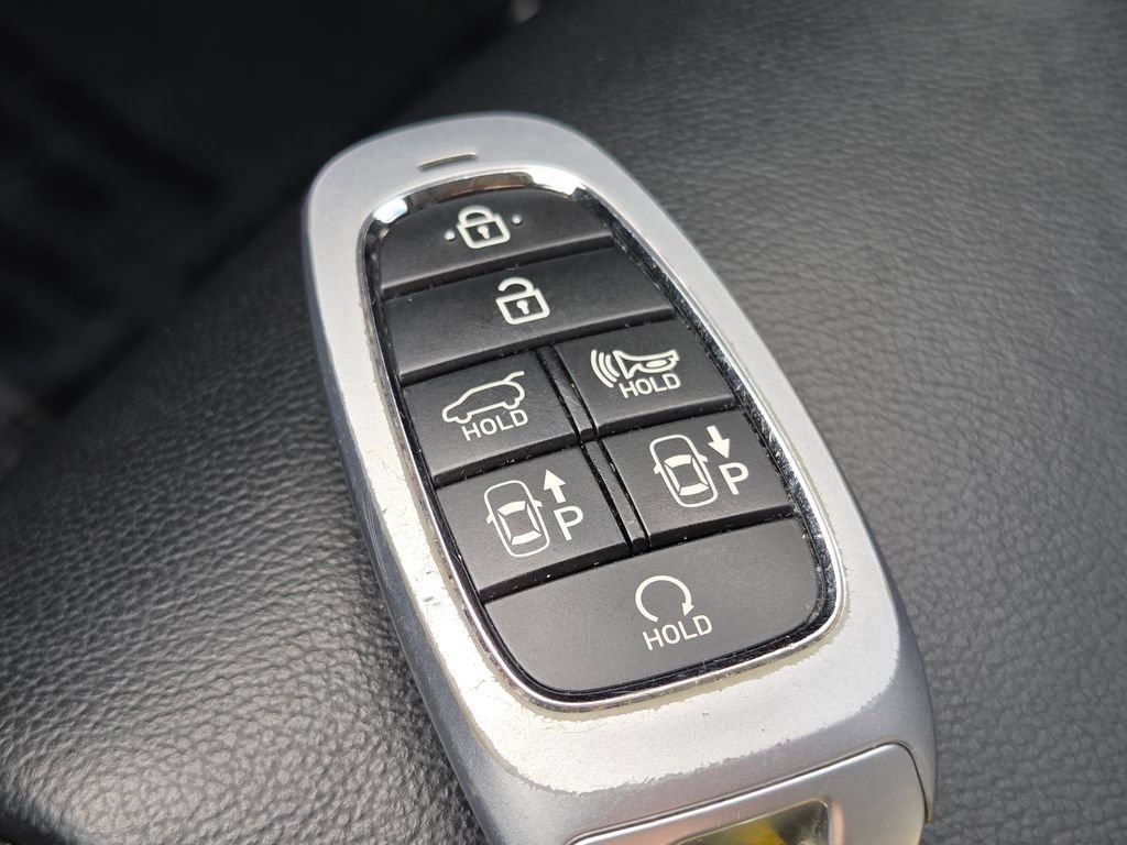 Used 2021 Hyundai Santa Fe Limited FWD image 43