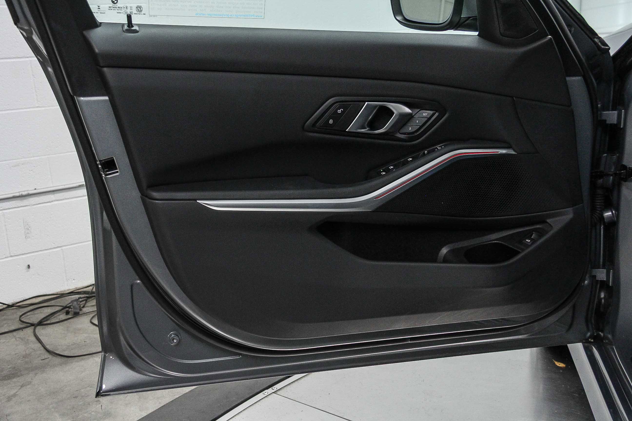 Used 2025 BMW 330i Sedan image 22