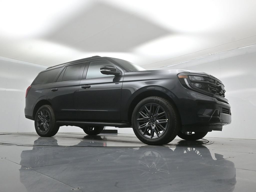 New 2026 Ford Expedition Platinum AWD/4WD image 3