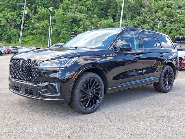 New 2026 Lincoln Aviator Reserve AWD/4WD image 2