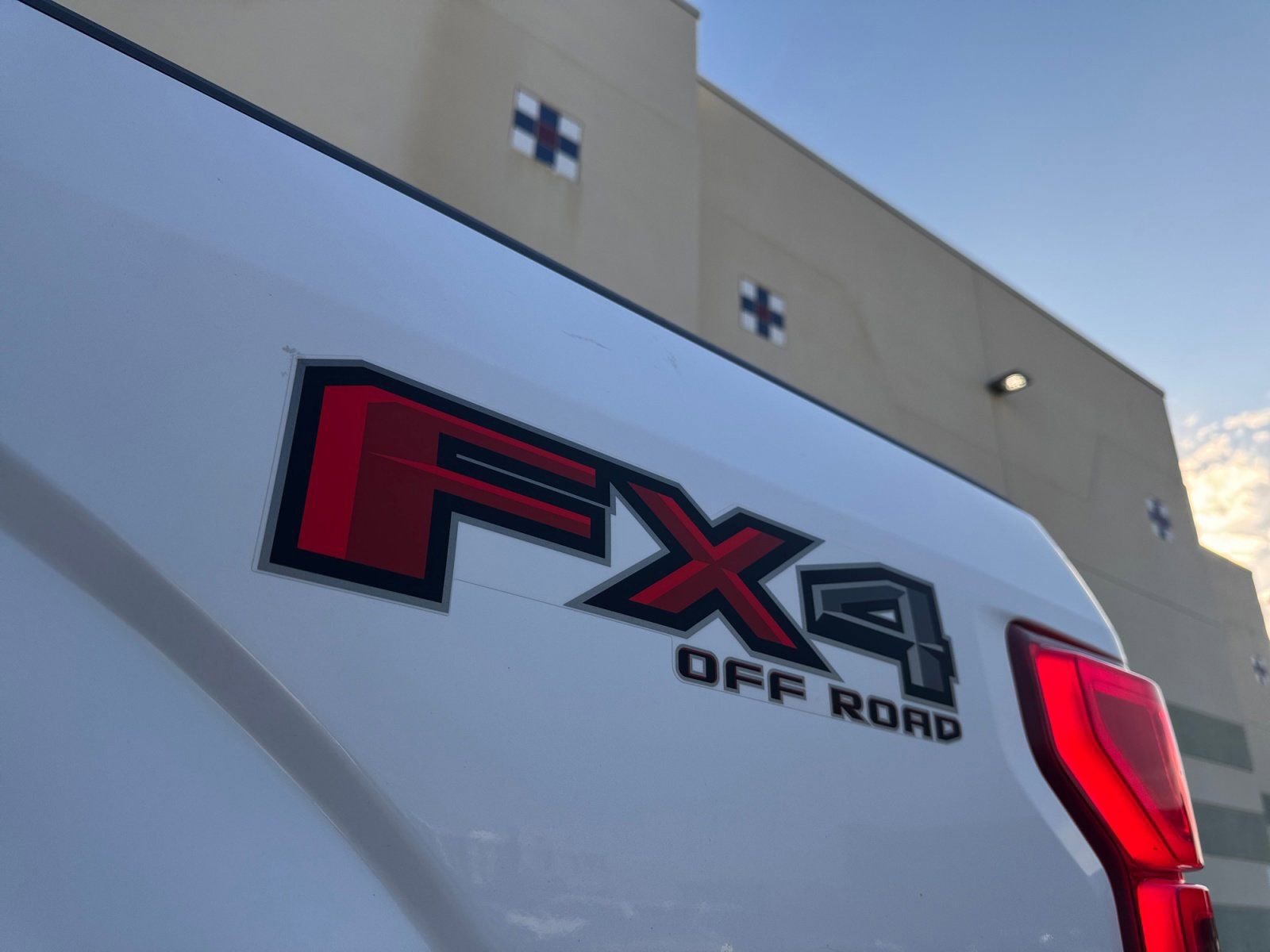 Certified 2019 Ford F150 Lariat image 31