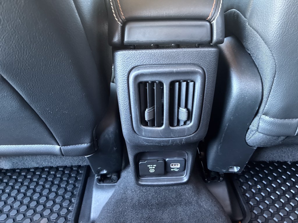 Used 2018 Jeep Compass Latitude w/ Popular Equipment Group AWD/4WD image 21