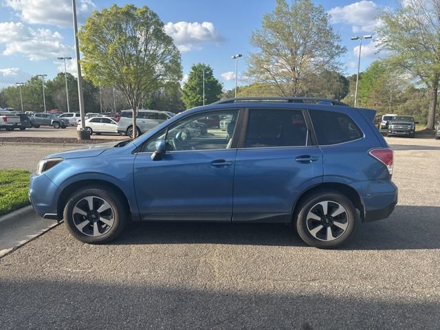 Used 2017 Subaru Forester 2.5i Limited w/ Popular Package #2 image 9